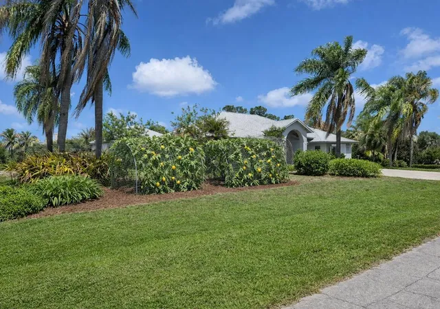 Photo 2 of Single family home for sale at 101 Sw Meade Cir, Port Saint Lucie, FL 34953 | MLS# B26023402 | Listing updated on 2026-09-16