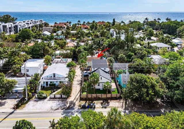 Photo 3 of Single family home for sale at 4603 N Ocean Blvd, Boynton Beach, FL 33435 | MLS# B26023516 | Listing updated on 2026-09-15