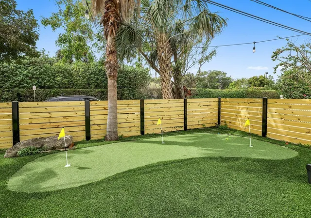 Photo 4 of Single family home for sale at 4603 N Ocean Blvd, Boynton Beach, FL 33435 | MLS# B26023516 | Listing updated on 2026-09-15
