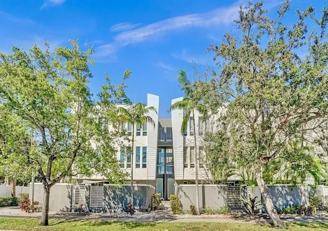 Photo 1 of Townhouse for sale at 703 Se 16th Court, Fort Lauderdale, FL 33316 | MLS# B26024571 | Listing updated on 2026-09-15