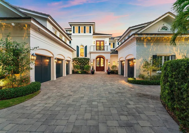 Photo 3 of Mansion for sale at 103 Quayside Dr, Jupiter, FL 33477 | MLS# B26024768 | Listing updated on 2026-09-16