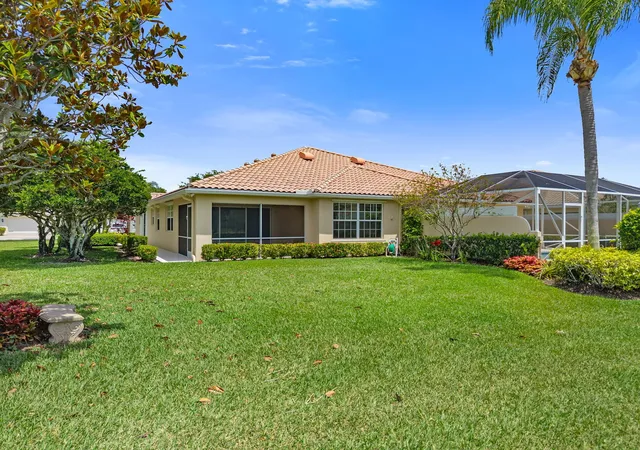 Photo 3 of Single family home for sale at 3214 Verdmont Ln, Wellington, FL 33414 | MLS# B26024934 | Listing updated on 2026-09-23