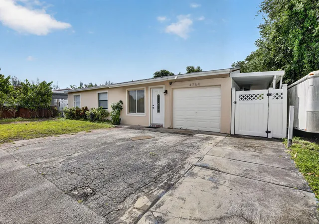 Photo 3 of Single family home for sale at 4764 SW 12th Street, Fort Lauderdale, FL 33317 | MLS# B26024954 | Listing updated on 2026-09-14
