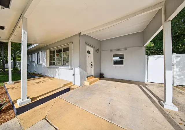 Photo 2 of Single family home for sale at 1425 Sw 19th Avenue, Fort Lauderdale, FL 33312 | MLS# B26025828 | Listing updated on 2026-09-15