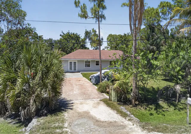 Photo 4 of Sale Pending at 16663 89th Place N, Loxahatchee, FL 33470 | MLS# B26026354 | Listing updated on 2026-09-14