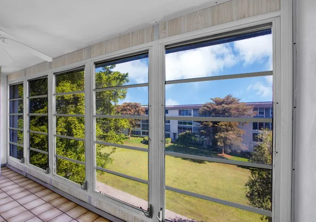 Listing Photo 1 - Condo for sale in building located at 3405 Bimini Ln, Coconut Creek, FL 33066 - Unit #M4