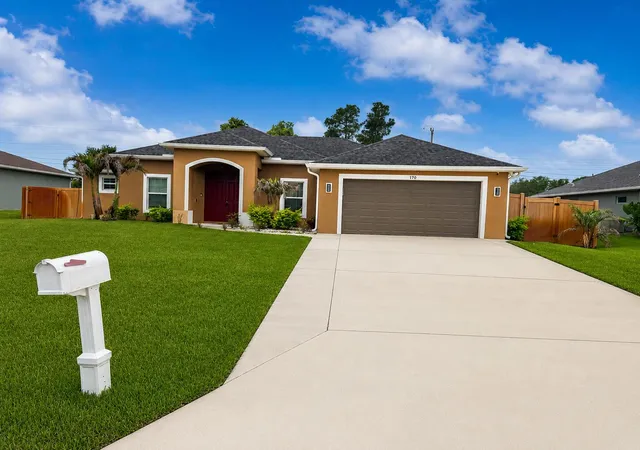 Photo 1 of Single family home for sale at 170 Sw Pilsner Cir, Port St Lucie, FL 34953 | MLS# B26027173 | Listing updated on 2026-09-15
