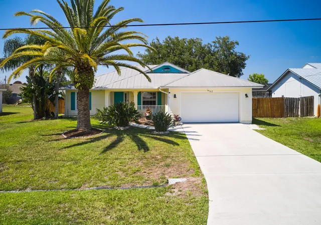 Photo 1 of Single family home for sale at 743 Sw Mccoy Ave, Port Saint Lucie, FL 34953 | MLS# B26027210 | Listing updated on 2026-09-14