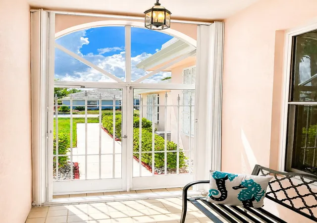 Photo 3 of Single family home for sale at 7529 Se Bay Cedar Cir, Hobe Sound, FL 33455 | MLS# B26027221 | Listing updated on 2026-09-14
