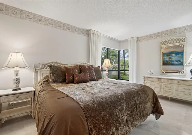 Listing Photo 5 - Condo for sale in building located at 2307 Sw 15Th St, Deerfield Beach, FL 33442 - Unit #1
