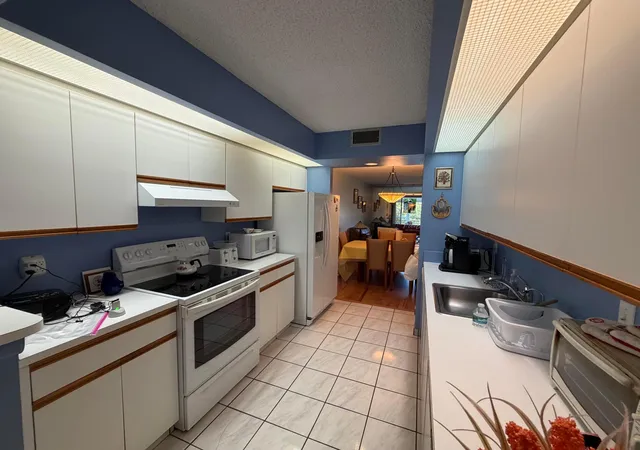 Photo 2 of Condo for sale at 1705 Andros Isle #M2, Coconut Creek, FL 33066 | MLS# B26027778 | Listing updated on 2026-10-06
