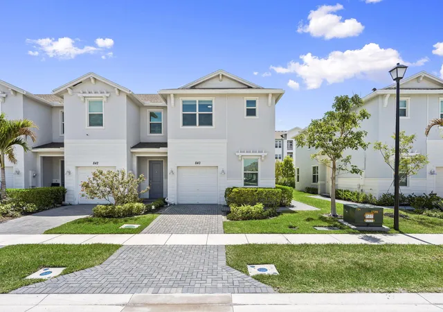 Photo 1 of Townhouse for sale at 840 Se Grovebush Ln, Port St Lucie, FL 34984 | MLS# B26027784 | Listing updated on 2026-09-15
