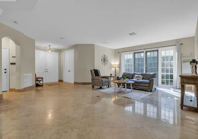 Photo 3 of Single family home for sale at 2792 Shaughnessy Dr, Wellington, FL 33414 | MLS# B26027891 | Listing updated on 2026-09-24