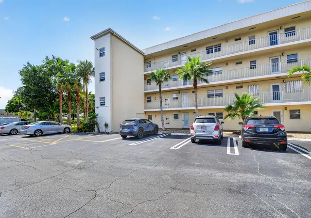 Photo 1 of Condo for sale at 2515 NE 1st Court #4020, Boynton Beach, FL 33435 | MLS# B26027915 | Listing updated on 2026-09-14