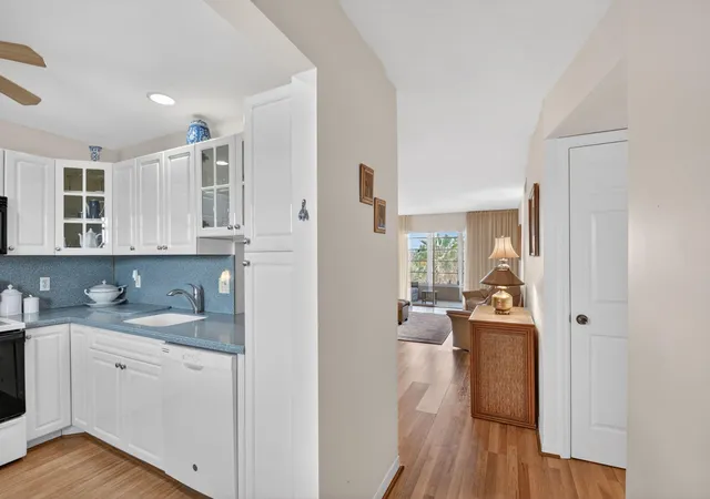 Photo 4 of Condo for sale at 2515 NE 1st Court #4020, Boynton Beach, FL 33435 | MLS# B26027915 | Listing updated on 2026-09-14