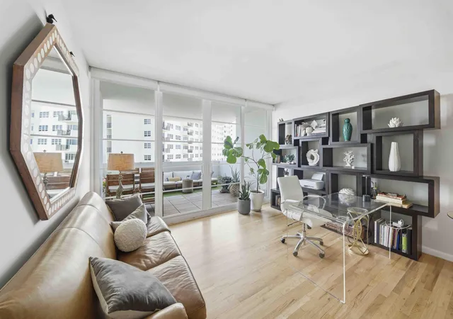 Photo 3 of Condo for sale at 333 Sunset Dr #404, Fort Lauderdale, FL 33301 | MLS# B26028074 | Listing updated on 2026-09-16