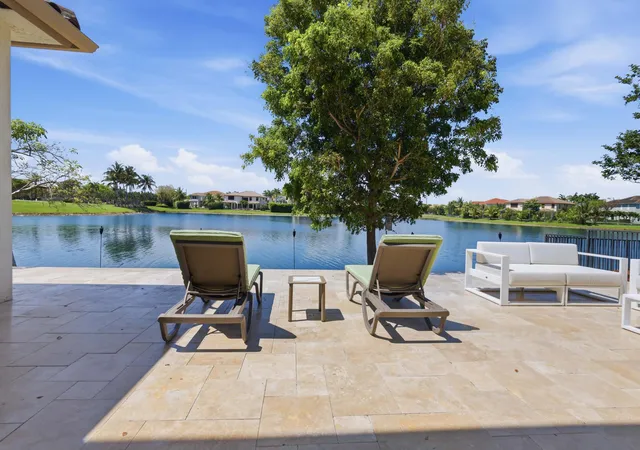 Photo 3 of Single family home for sale at 10271 Peninsula Pl, Parkland, FL 33076 | MLS# B26028242 | Listing updated on 2026-09-13