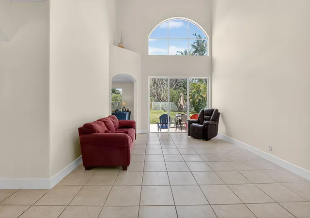 Photo 3 of Single family home for sale at 6207 Shadow Tree Ln, Lake Worth, FL 33463 | MLS# B26029034 | Listing updated on 2026-09-14