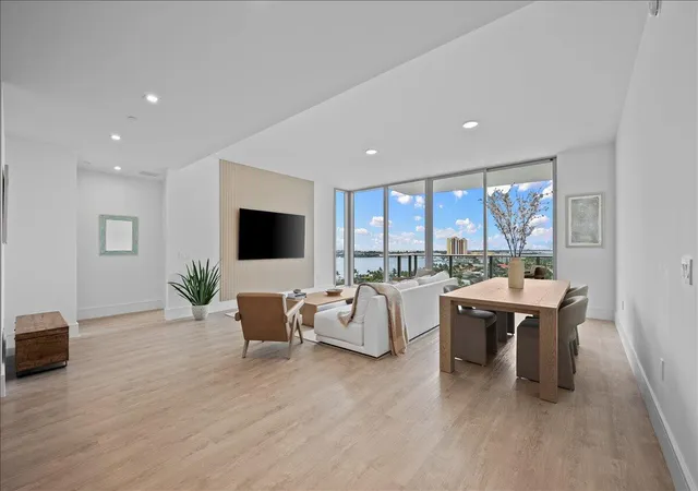 Photo 3 of Condo for sale at 220 Lake Shore Dr #1207, West Palm Beach, FL 33403 | MLS# B26029046 | Listing updated on 2026-09-12