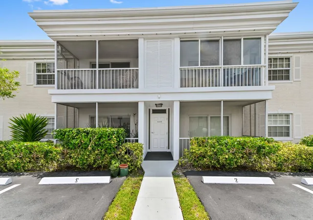 Photo 1 of Condo for sale at 6309 Bay Clb Dr #3, Fort Lauderdale, FL 33308 | MLS# B26029294 | Listing updated on 2026-09-16