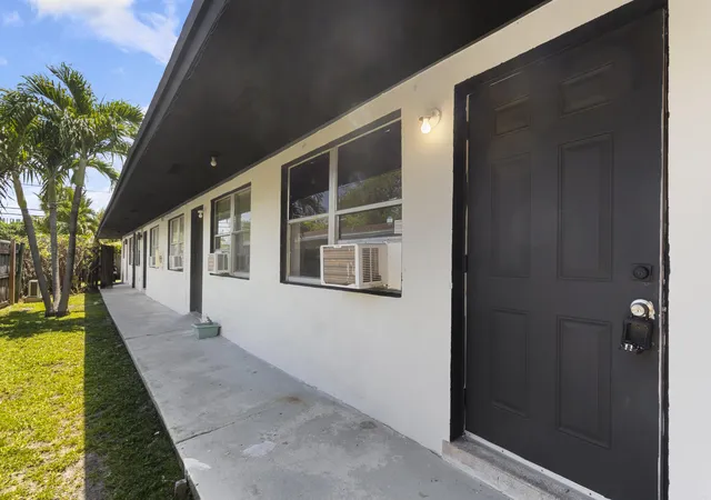 Multi family home for sale at 730 NW 4th Avenue, Fort Lauderdale, FL 33311 | MLS# B26029350