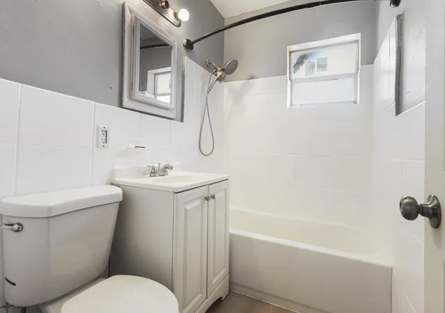 Photo 4 of House for sale at 730 NW 4th Avenue, Fort Lauderdale, FL 33311 | MLS# B26029350 | Listing updated on 2026-09-14