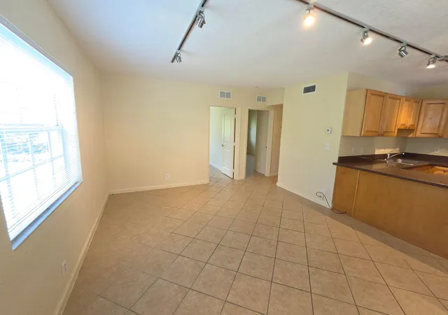 Photo 3 of Sale Pending at 2660 NE 8th Avenue #Unit 219, Wilton Manors, FL 33334 | MLS# B26029382 | Listing updated on 2026-09-13