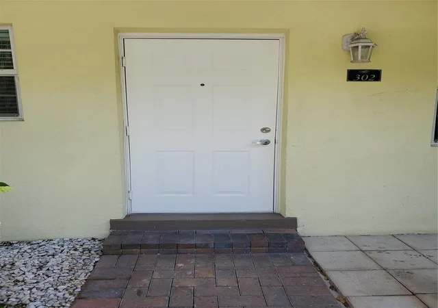Photo 2 of Condo for sale at 2660 Ne 8th Avenue #302, Wilton Manors, FL 33334 | MLS# B26029552 | Listing updated on 2026-09-13