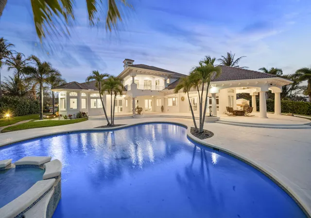 Photo 1 of Sale Pending at 1735 Se St Lucie Blvd, Stuart, FL 34996 | MLS# B26029922 | Listing updated on 2026-09-15