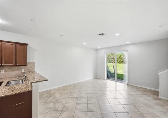 Photo 3 of Townhouse for sale at 1069 Normandie Way, Vero Beach, FL 32960 | MLS# B26030149 | Listing updated on 2026-10-07