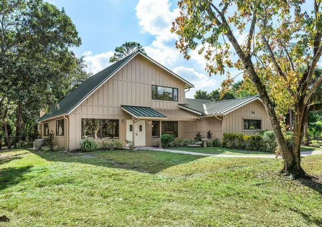 Photo 4 of Sale Pending at 9266 Pinion Dr, Lake Worth, FL 33467 | MLS# B26030320 | Listing updated on 2026-09-30