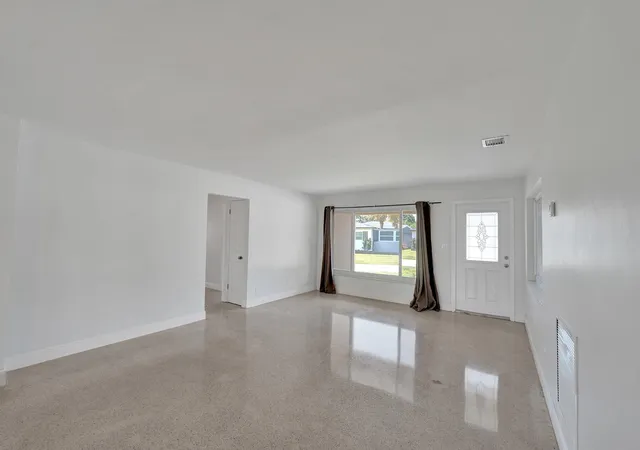 Photo 4 of Single family home for sale at 1101 SW 31st Street, Fort Lauderdale, FL 33315 | MLS# B26031268 | Listing updated on 2026-09-14