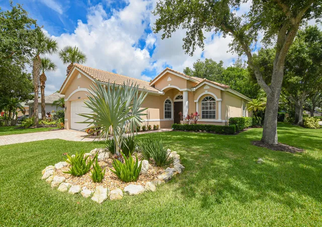 Photo 2 of Single family home for sale at 7600 Greenbrier Cir, Port Saint Lucie, FL 34986 | MLS# B26031316 | Listing updated on 2026-09-14