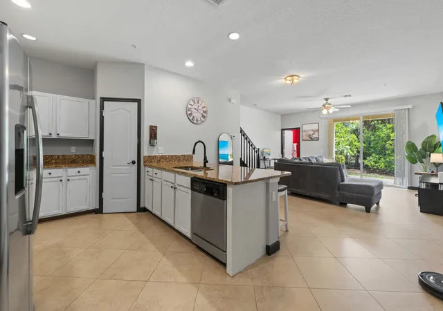 Photo 4 of Townhouse for sale at 3051 SW Otter Ln, Stuart, FL 34997 | MLS# B26031347 | Listing updated on 2026-09-14
