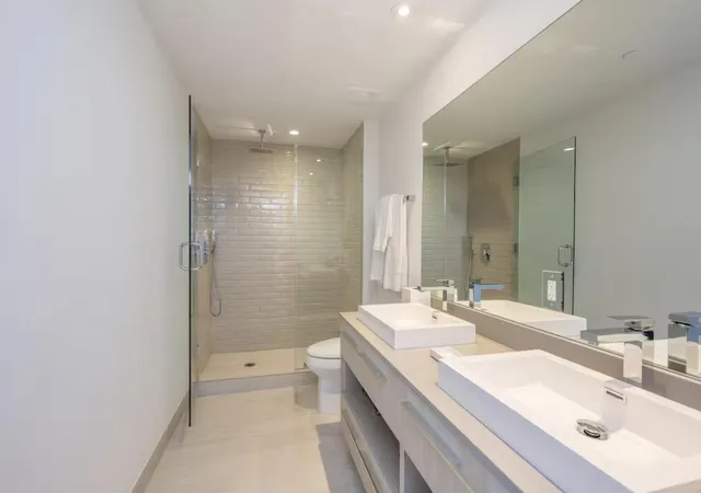 Photo 3 of Condo for sale at 4010 S Ocean Dr #R2104, Hollywood, FL 33019 | MLS# B26031620 | Listing updated on 2026-09-23