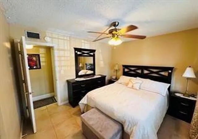Photo 4 of Condo for sale at 3099 NW 48th Avenue #253, Lauderdale Lakes, FL 33313 | MLS# B26032082 | Listing updated on 2026-09-16