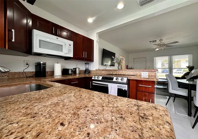 Photo 3 of House for sale at 5411 NE 22nd Terrace, Fort Lauderdale, FL 33308 | MLS# B26031739 | Listing updated on 2026-09-16