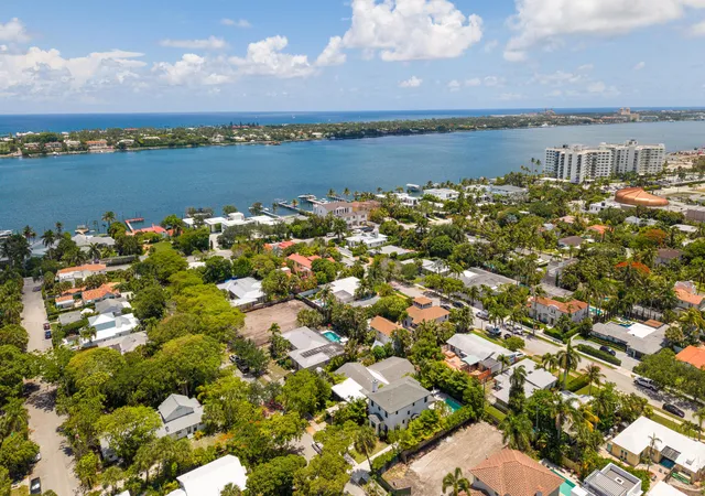 Photo 33 of Single family home for sale at 240 31st Street, West Palm Beach, FL 33407 | MLS# B26031808 | Listing updated on 2026-10-06