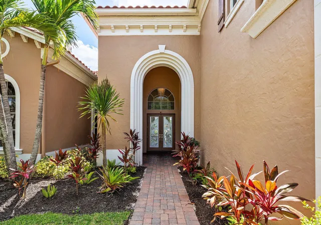 Photo 3 of Single family home for sale at 3381 Lago De Talavera, Wellington, FL 33467 | MLS# B26032512 | Listing updated on 2026-10-02