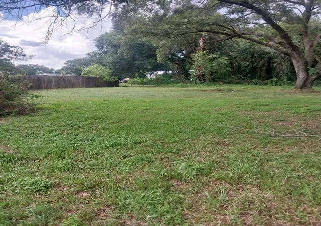 Manufactured home for sale at 6725 NE 8th Lane, Okeechobee, FL 34974 | MLS# B26032600