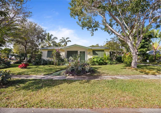 Photo 1 of Single family home for sale at 3421 Sw 15th Street, Fort Lauderdale, FL 33312 | MLS# B26033479 | Listing updated on 2026-09-13