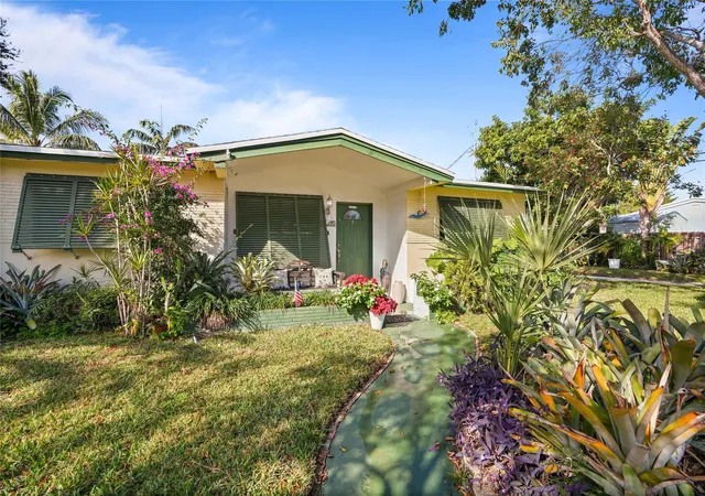 Photo 2 of Single family home for sale at 3421 Sw 15th Street, Fort Lauderdale, FL 33312 | MLS# B26033479 | Listing updated on 2026-09-13