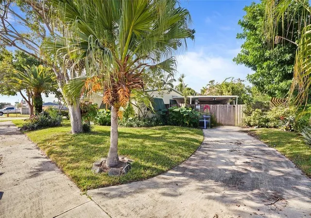 Photo 3 of Single family home for sale at 3421 Sw 15th Street, Fort Lauderdale, FL 33312 | MLS# B26033479 | Listing updated on 2026-09-13