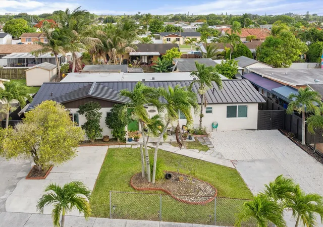 Photo 3 of Single family home for sale at 12322 Sw 186th Street, Miami, FL 33177 | MLS# B26033759 | Listing updated on 2026-09-30