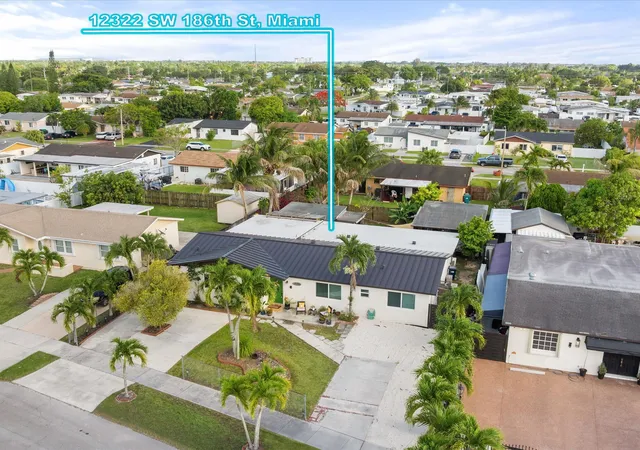 Photo 4 of Single family home for sale at 12322 SW 186th Street, Miami, FL 33177 | MLS# B26033759 | Listing updated on 2026-09-30