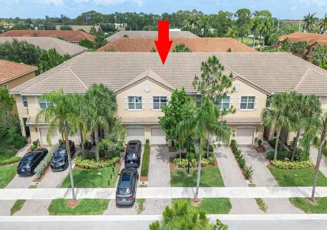 Photo 2 of Townhouse for sale at 5978 Monterra Clb Dr, Lake Worth, FL 33463 | MLS# B26033860 | Listing updated on 2026-09-14
