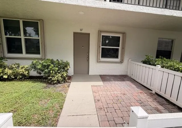 Photo 3 of Condo for sale at 24 Abbey Ln #107, Delray Beach, FL 33446 | MLS# B26034328 | Listing updated on 2026-09-15