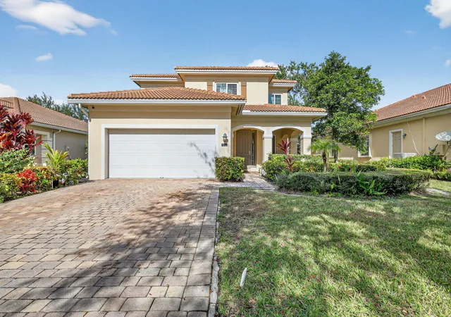 Photo 1 of Sale Pending at 6720 Osage Cir, West Palm Beach, FL 33413 | MLS# B26034987 | Listing updated on 2026-10-07