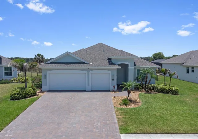 Photo 1 of Single family home for sale at 7203 33rd Square, Vero Beach, FL 32967 | MLS# B26035102 | Listing updated on 2026-10-01