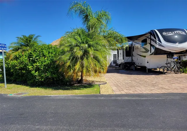 Photo 3 of Land for sale at 545 Sw 40th Cove, Okeechobee, FL 34974 | MLS# B26035741 | Listing updated on 2026-09-13